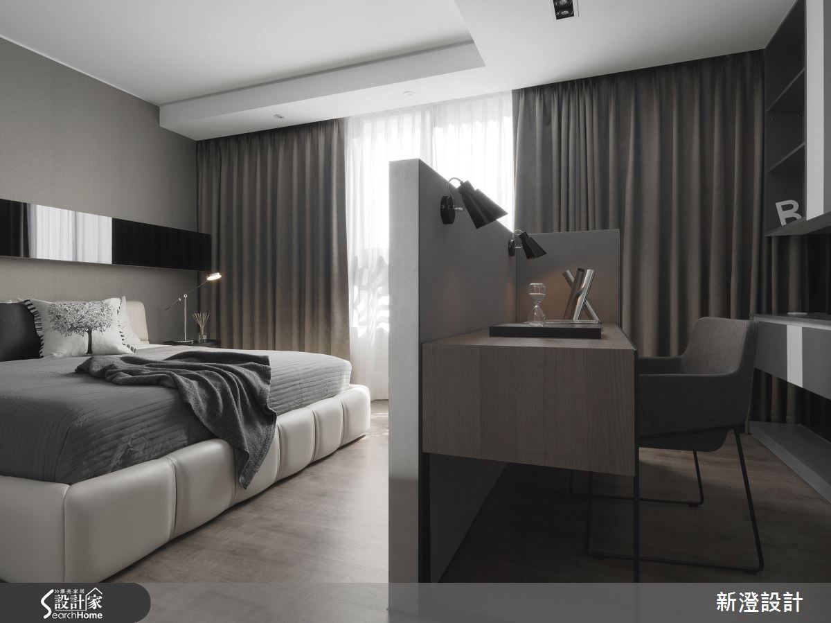 設計師為一家三口的 50 坪的預售屋，利用石材紋理與鏡